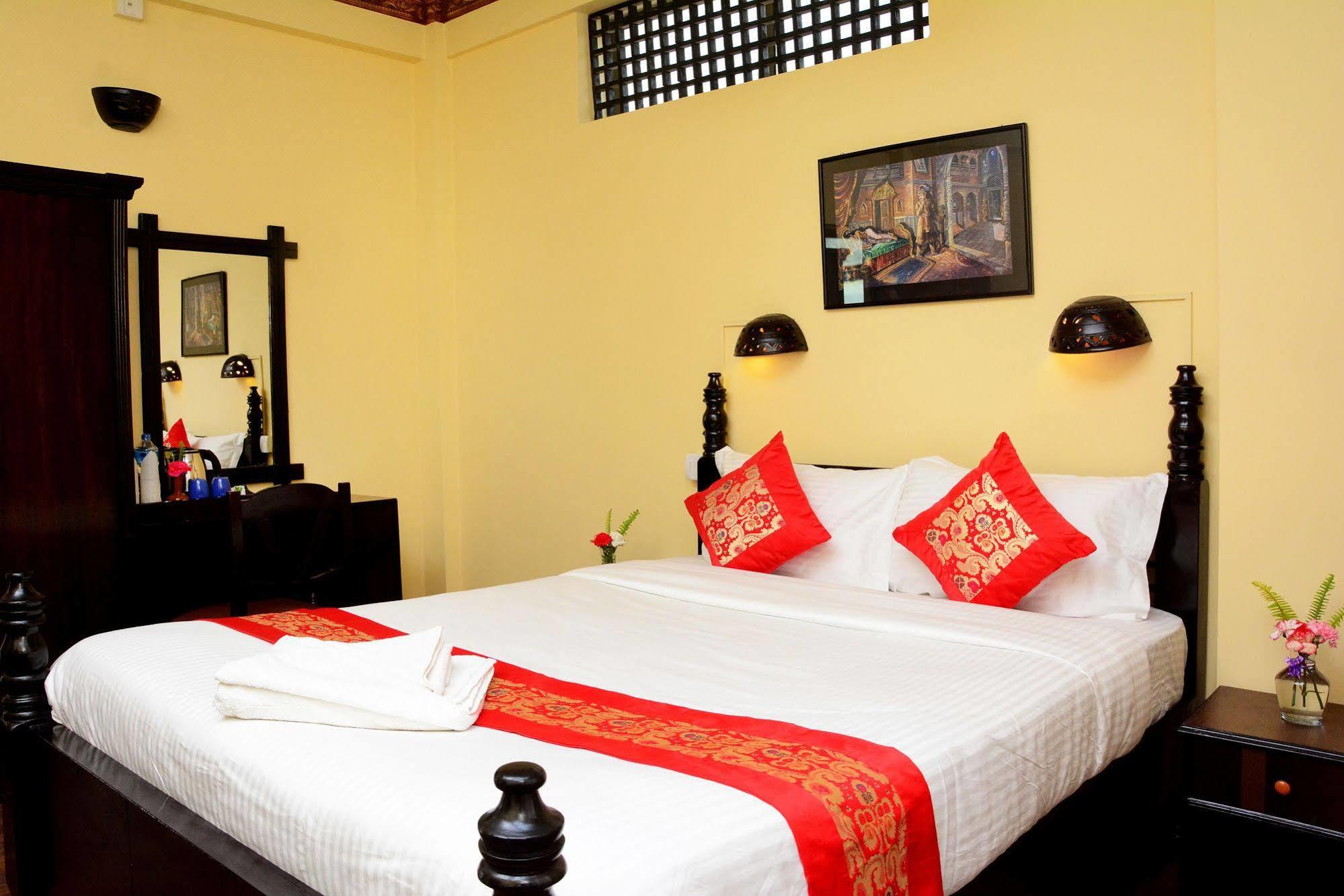 Dream Nepal Hotel And Apartment Kathmandu Exterior photo