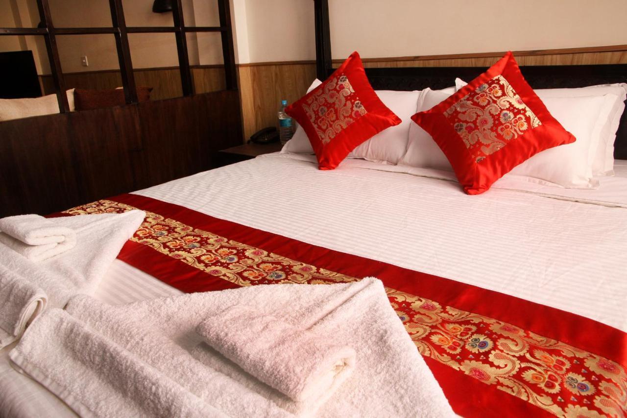 Dream Nepal Hotel And Apartment Kathmandu Exterior photo